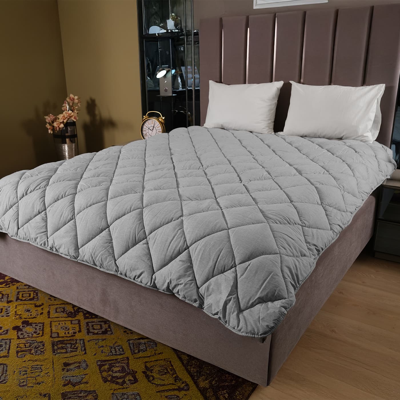 Çift Kişilik Kuzu Yünü Yorgan