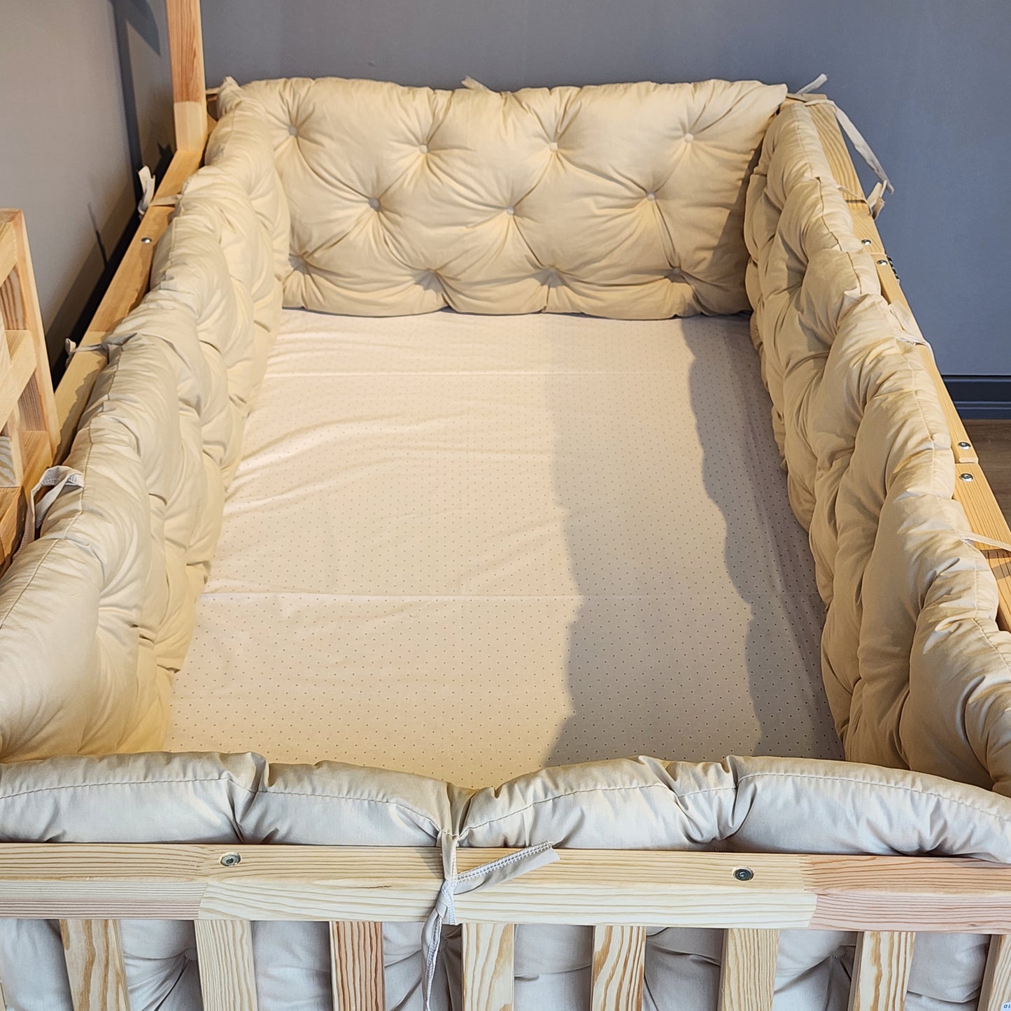 montessori beşik kenar koruma bej