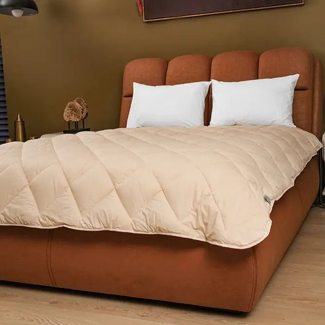 Çift Kişilik Bej Doğal Kuzu Yünü Yorgan - Yorgan Atölyesi