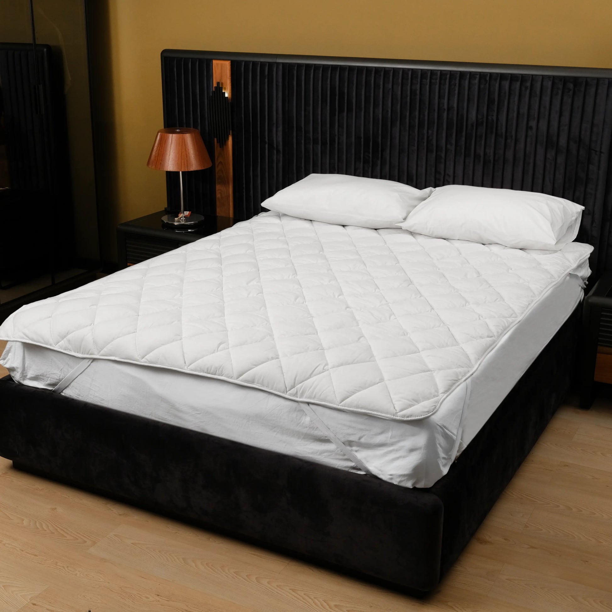 Çift Kişilik Beyaz Alez ve 2 Yastık - Yorgan Atölyesi