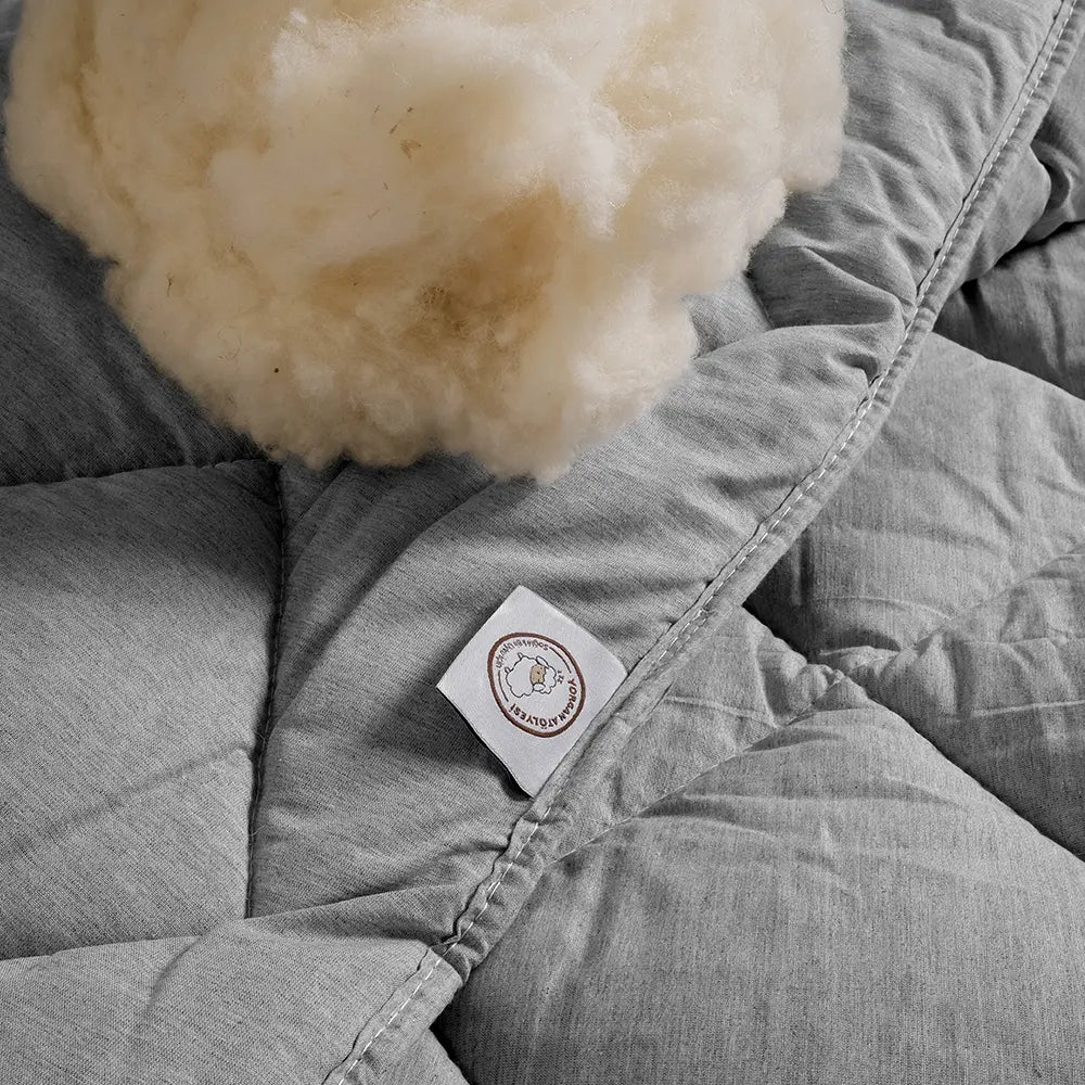 Çift Kişilik Gri Alez ve 2 Yastık - Yorgan Atölyesi