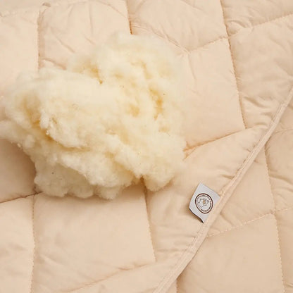 Tek Kişilik Bej Doğal Kuzu Yünü Yorgan - Yorgan Atölyesi