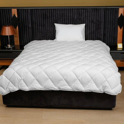 Tek Kişilik Beyaz Doğal Kuzu Yünü Yorgan - Yorgan Atölyesi